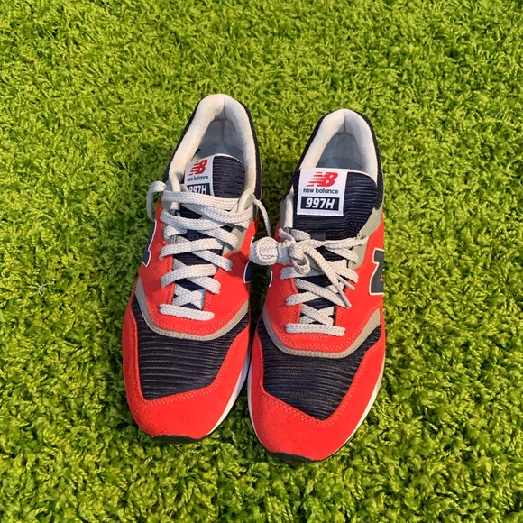 Men’s New Balance 997H - Picture 2 of 6